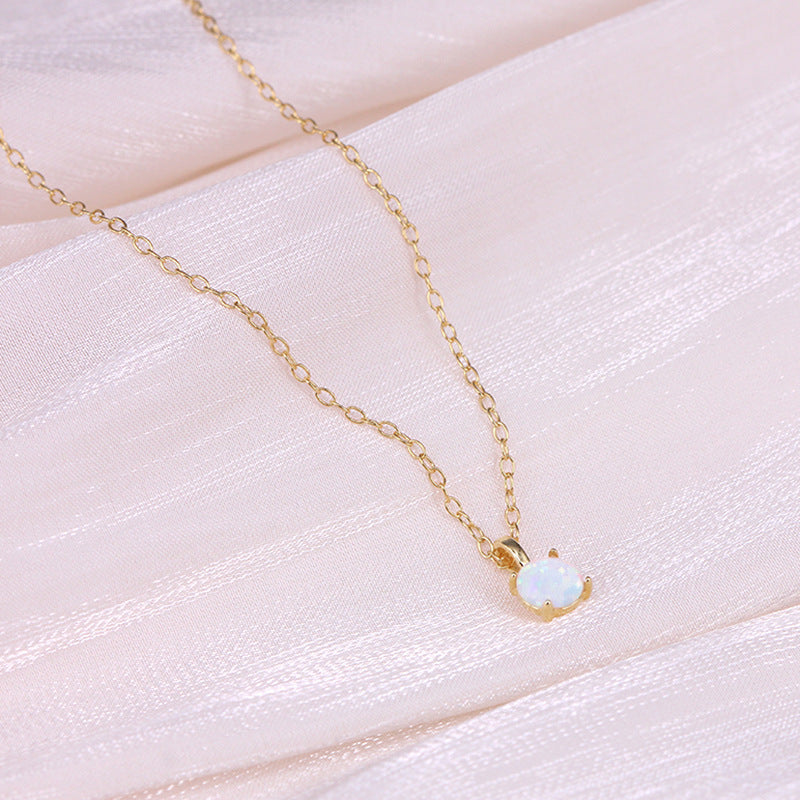 Ladies Temperament Fashion Opal Light Luxury Pendant