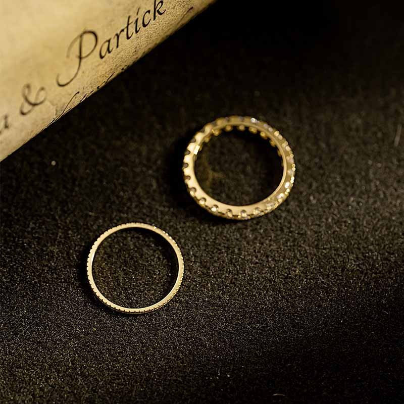 Bague de tempérament incrustée élégante et personnalisée pour femme