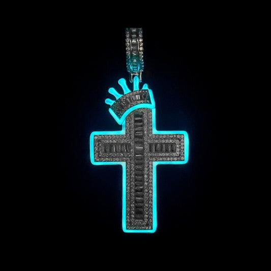 Personalized Luminous Crown Cross Pendant Copper Inlaid Zircon Accessories