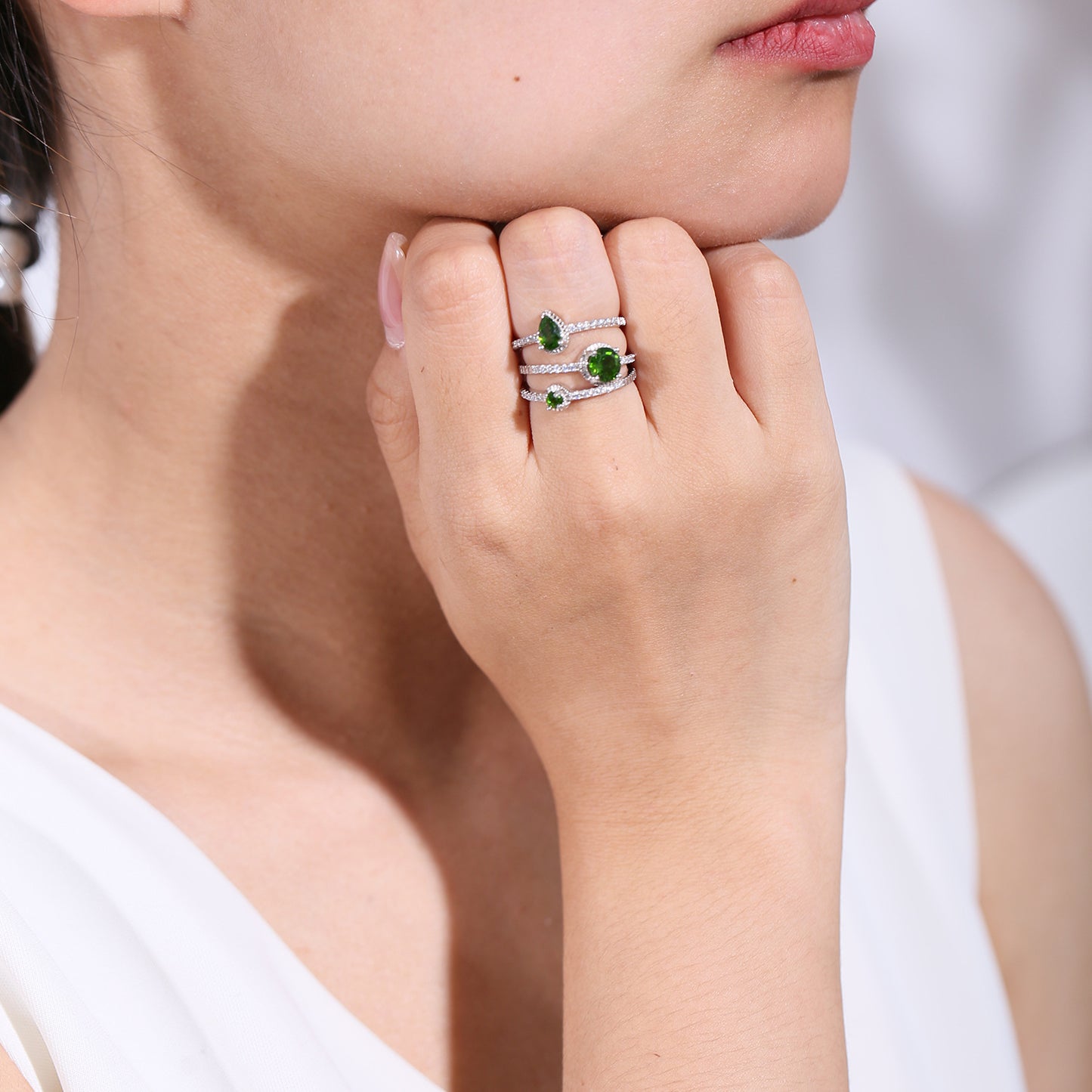 Ensembles de bagues simples et naturelles en topaze diopside