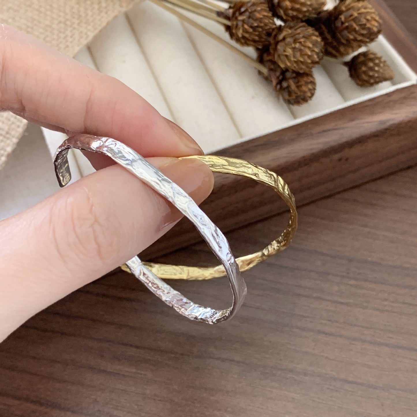 Sterling Silver Bracelet Simple And Irregular Convex Gold Foil Pattern