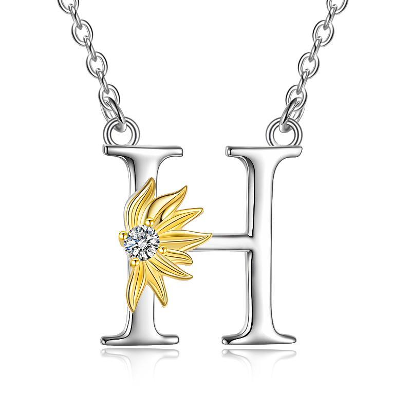 Collar con colgante con nombre y letra A del alfabeto inicial en plata de ley con girasol