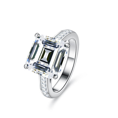 5 Karat S925 Silver Moissanite Ring Female