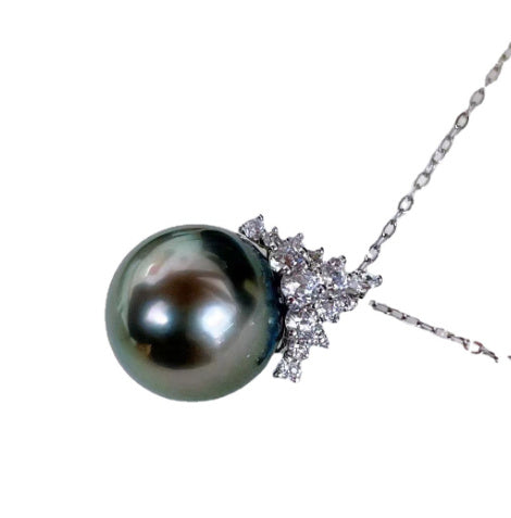 Collier avec pendentif en perles noires en argent S925 Ice Queen Perfect Circle, perles de mer très légères