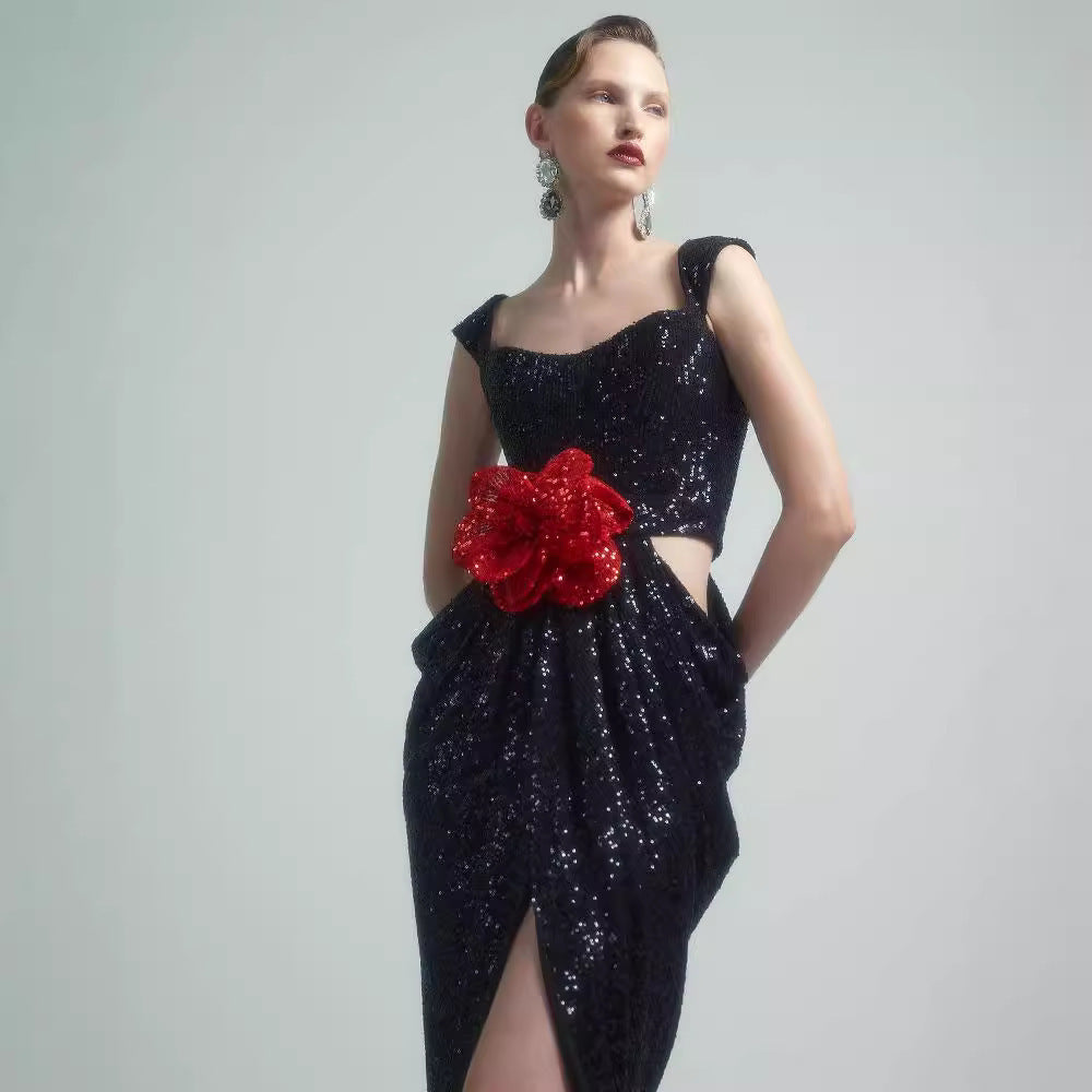 Robe de banquet élégante à paillettes noires avec décoration florale tridimensionnelle