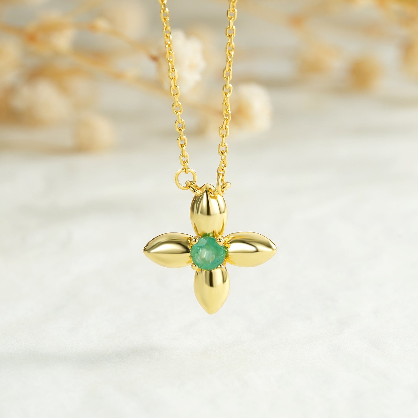 Simple And Fashionable Cross Pendant S925 Silver Niche Design Sense Natural Mother Shell Emerald Two Wearing Necklace