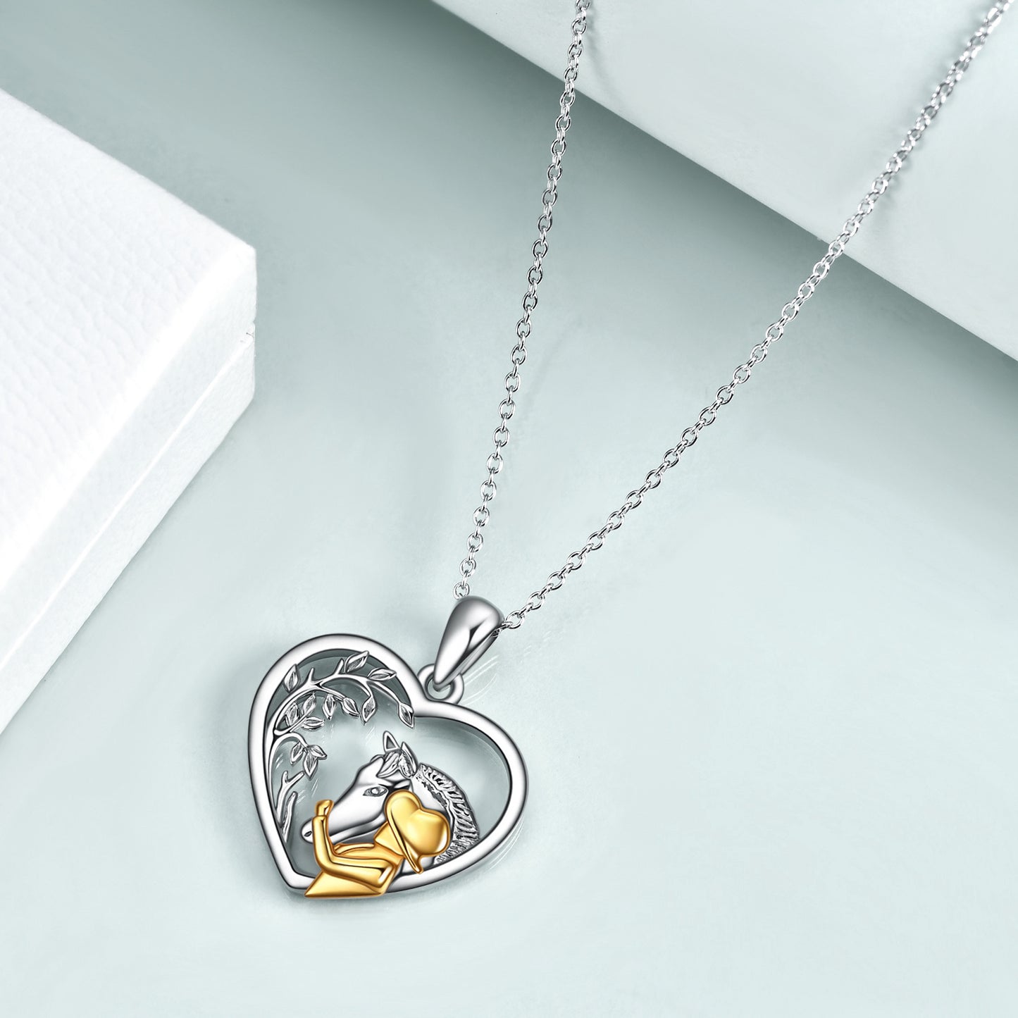 Collier pendentif cheval pour garçons et filles, collier médaillon qui contient des photos pour la famille